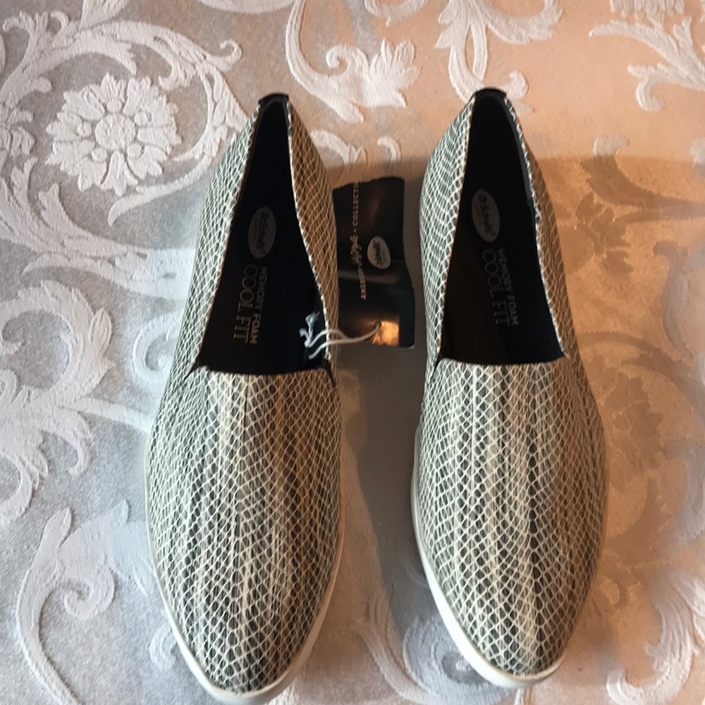 Dr. Scholl’s python style slip-on sneaker. (NEW)